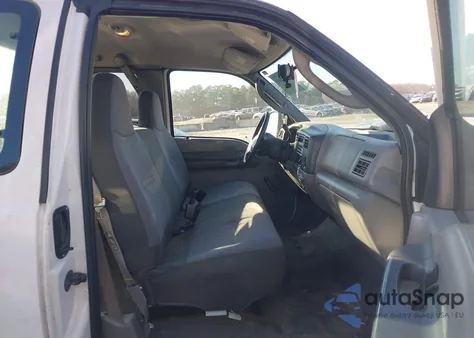 2003 Ford F-250 Lariat/Xl/Xlt z USA, uszkodzony, nr VIN 1FTNX20L23EA79668